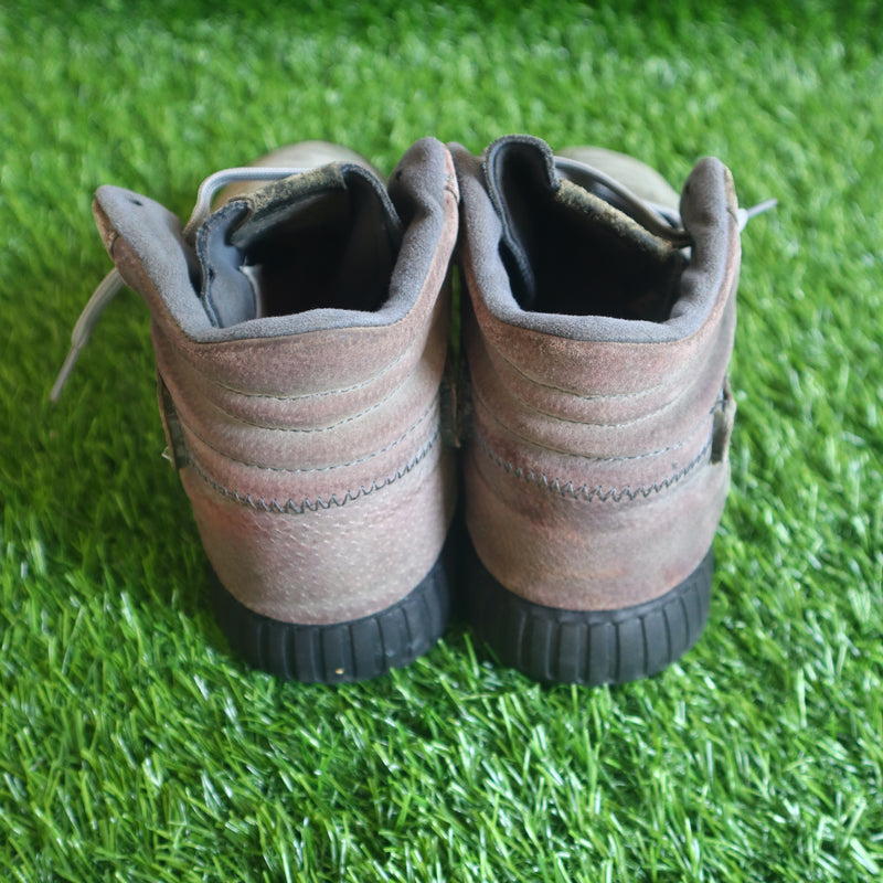 ADIDAS ORIGINALS  TUBULAR INVADER Sneakers For Men  (Grey , 8 UK/India)