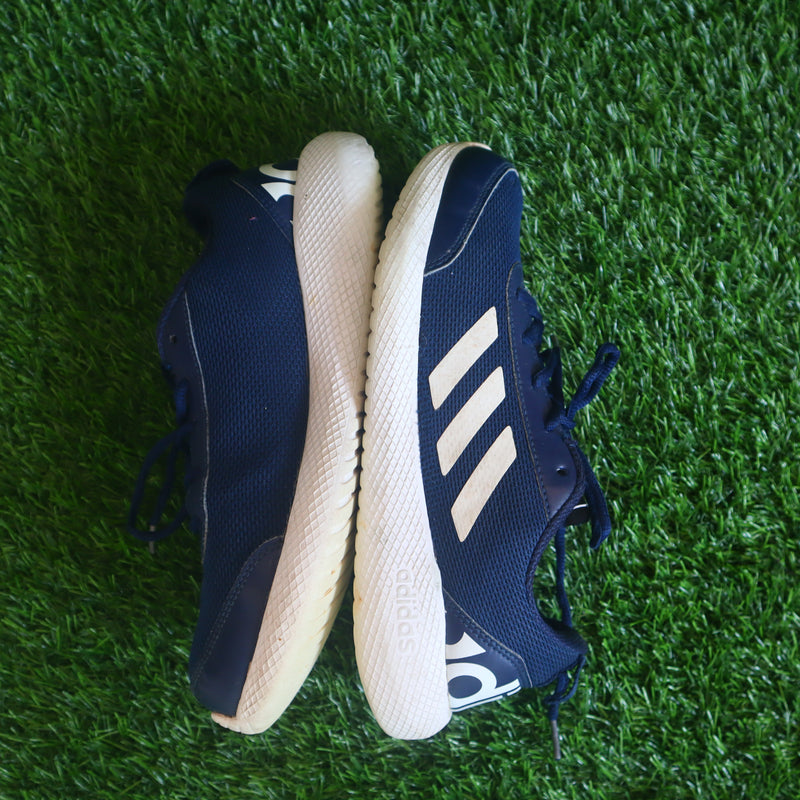 ADIDAS  Adi Icon M Running Shoes For Men ( UK 7)