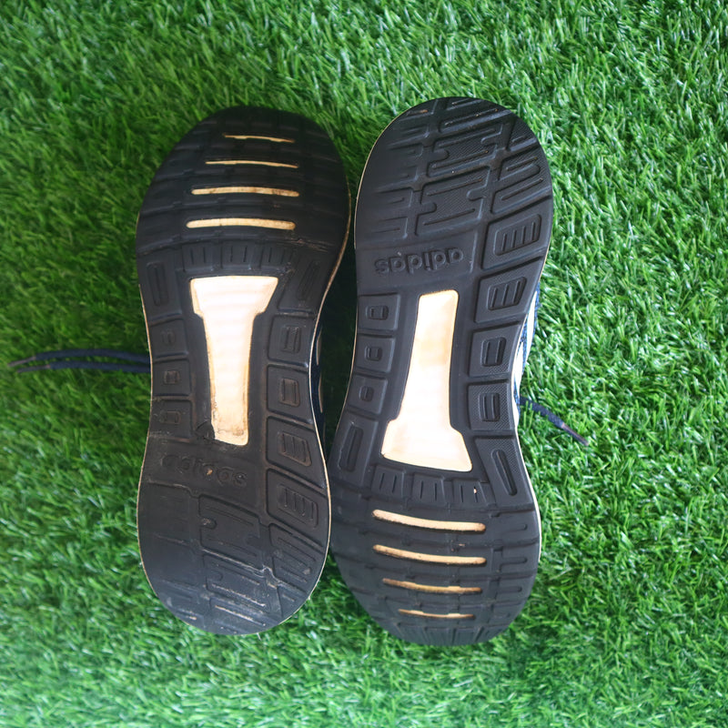 ADIDAS  Supervega M Running Shoes For Men (UK 7)