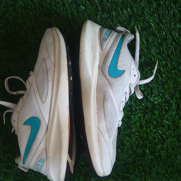 Nike Guide 10 Men's Running shoe (UK 8.5)