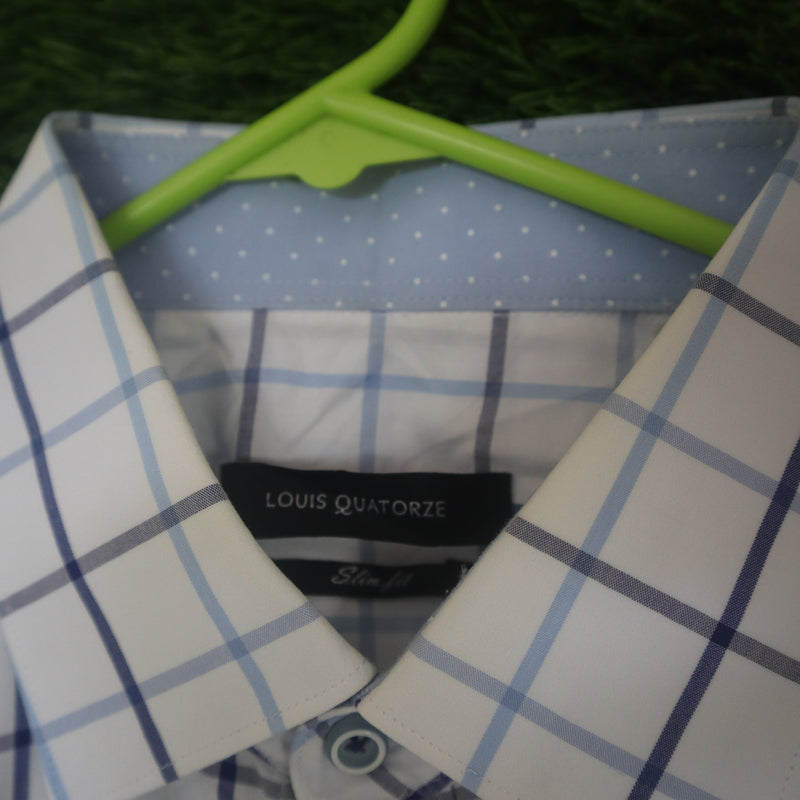 Louis Quatorze Slim Fit Checked Shirt - Size M (Thrifted)